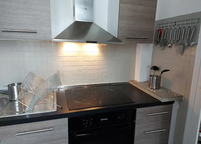 Rouge Ruby-coeur De Longchamp - T2 Elegant Et Raffine * Vichy